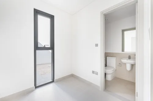 4 Bedrooms Villa in Joy