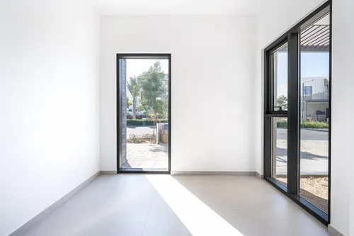 4 Bedrooms Villa in Joy