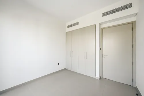 3 Bedrooms Townhouse in Joy