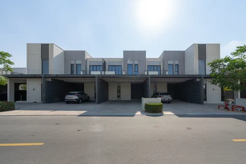 3 Bedrooms Townhouse in Joy