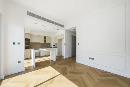 3 Bedrooms Townhouse in Joy