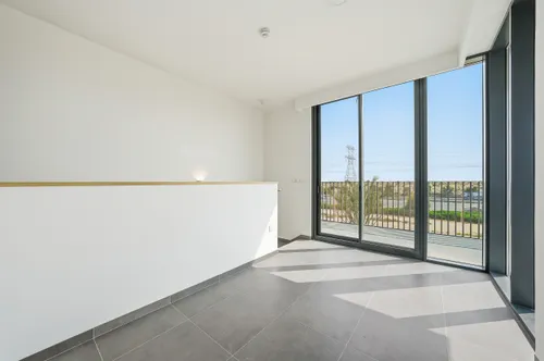 4 Bedrooms Townhouse in June