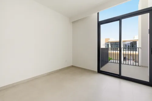 3 Bedrooms Townhouse in Bliss 2