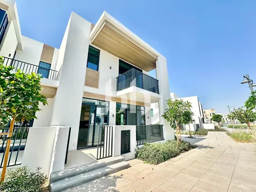 Single Row | True Corner | New Community