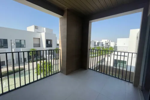 4 Bedrooms Townhouse in Bliss