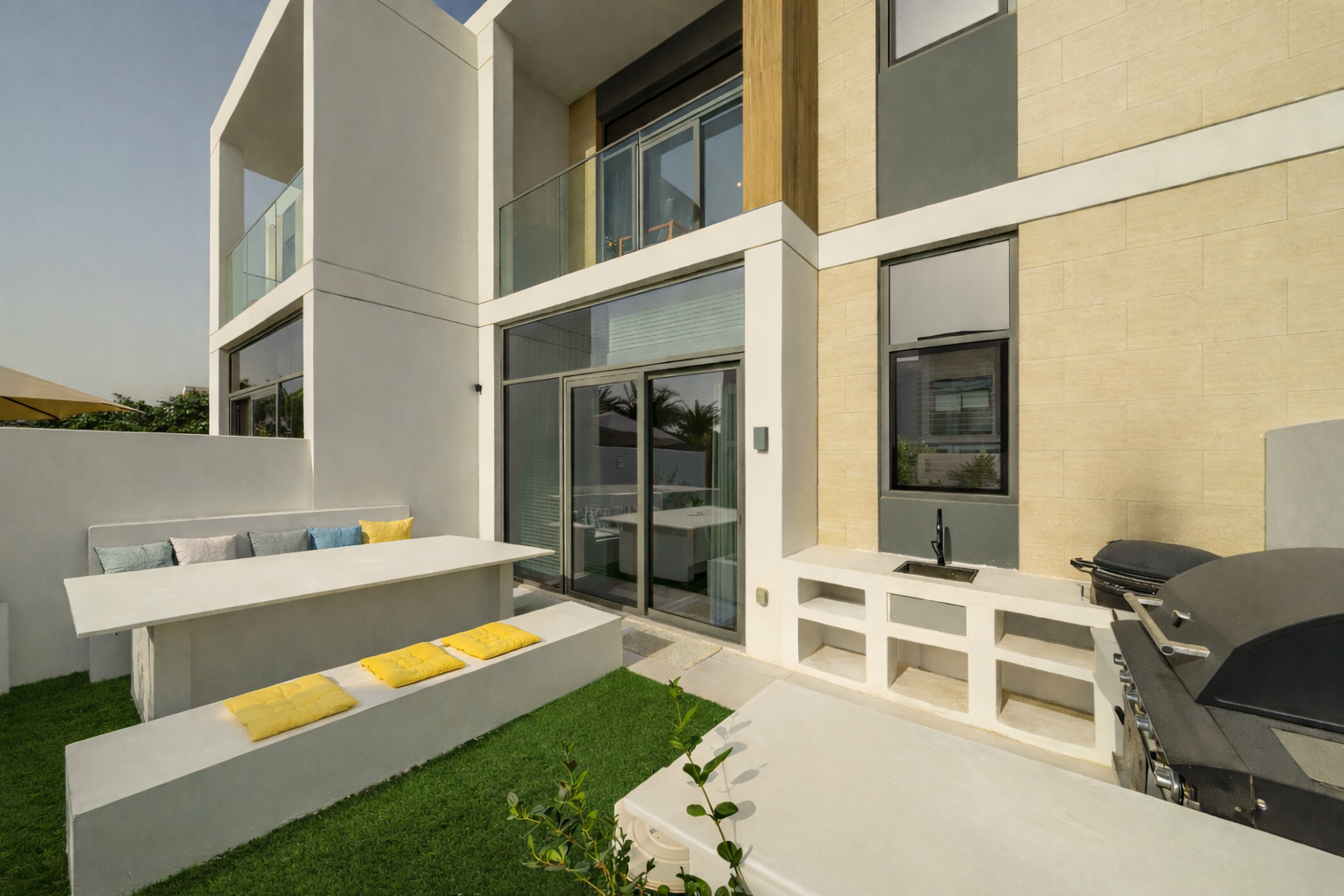 3 Bedrooms Townhouse in Ruba