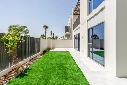 4 Bedrooms Villa in Joy