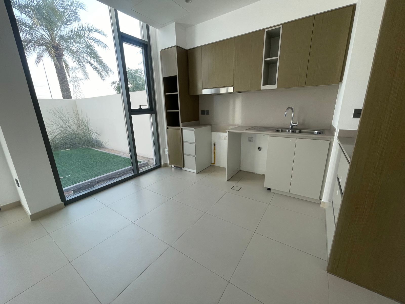 3 Bedrooms Villa in Spring