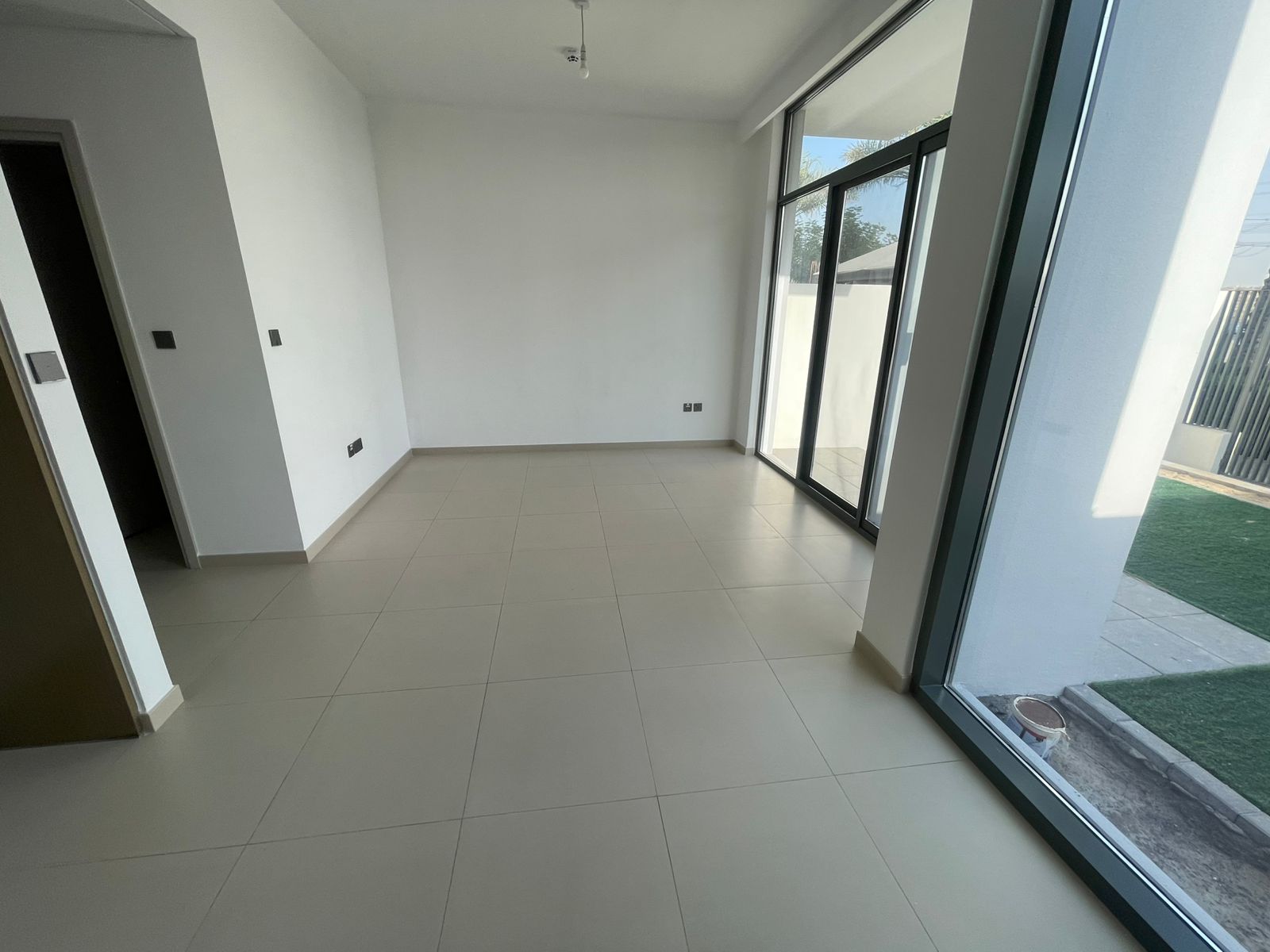 3 Bedrooms Villa in Spring