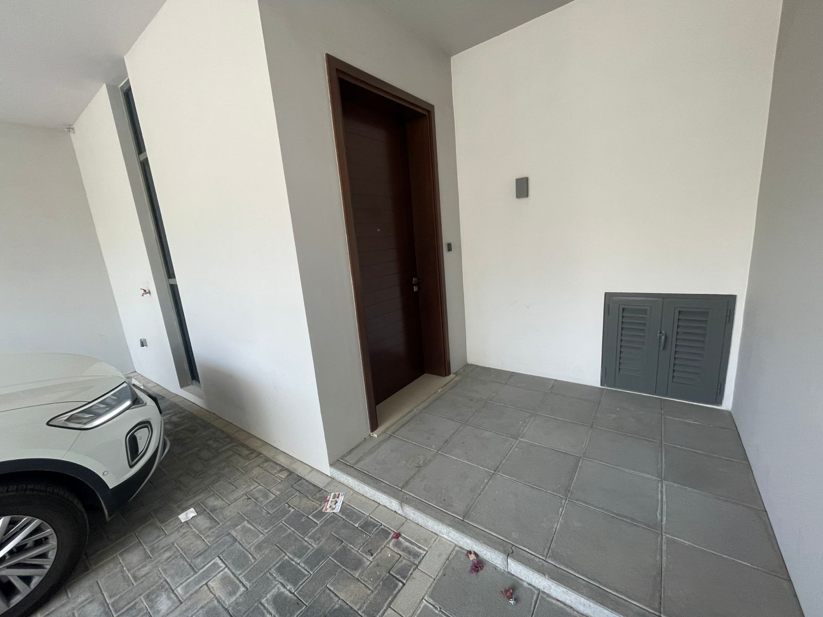 3 Bedrooms Villa in Spring