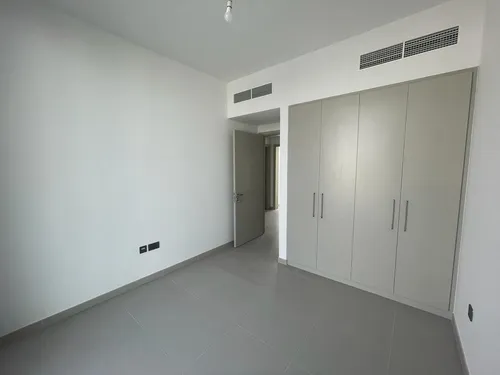 3 Bedrooms Townhouse in Joy