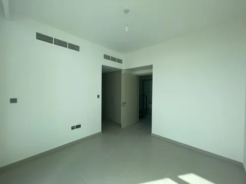 3 Bedrooms Townhouse in Joy