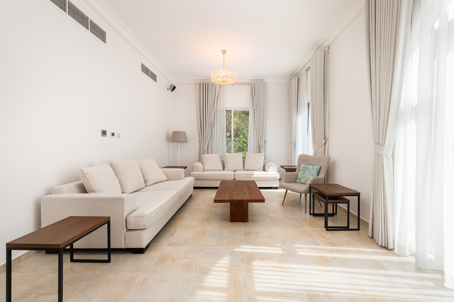 5 Bedrooms Villa in Calida