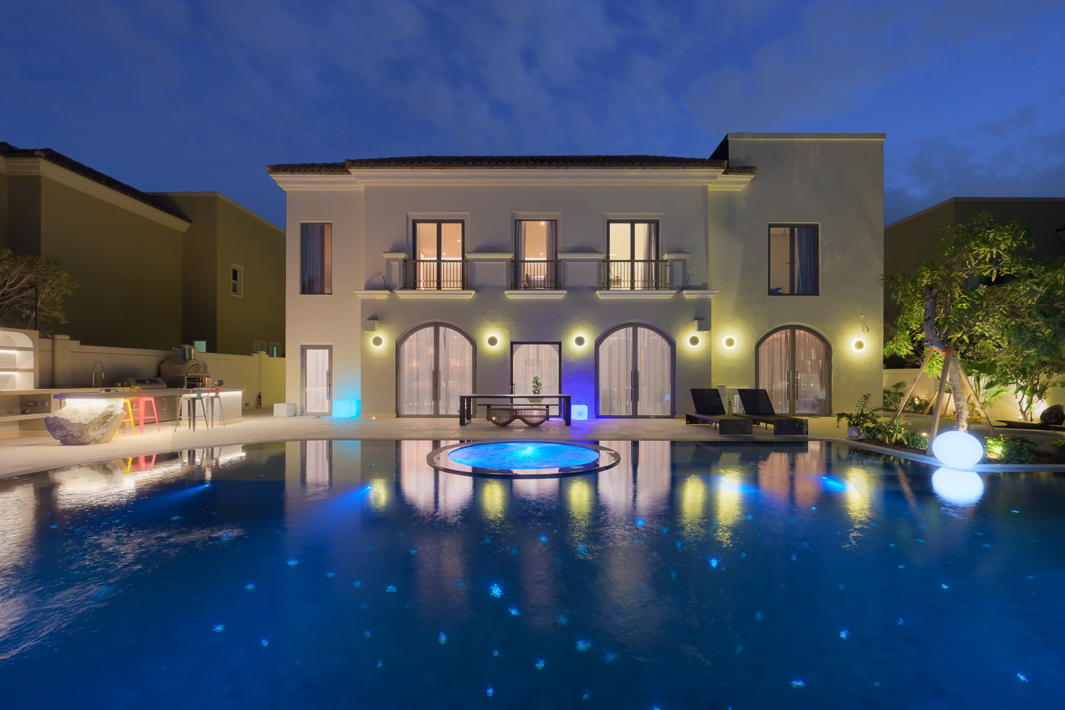 5 Bedroom Villa in Esmeralda