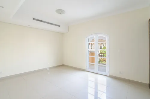 3 Bedrooms Townhouse in Gallery Villas