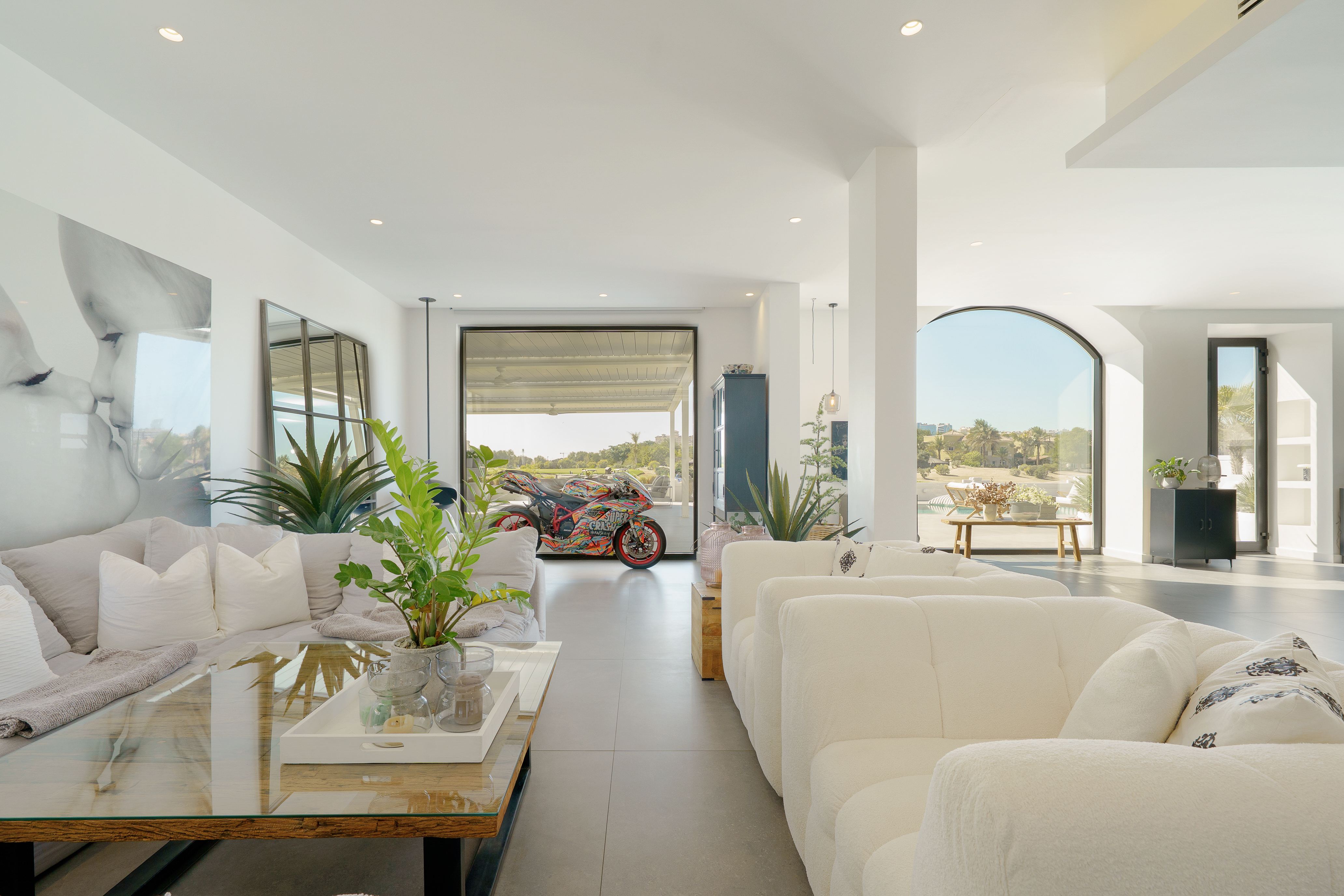 5 Bedrooms Villa in Estella