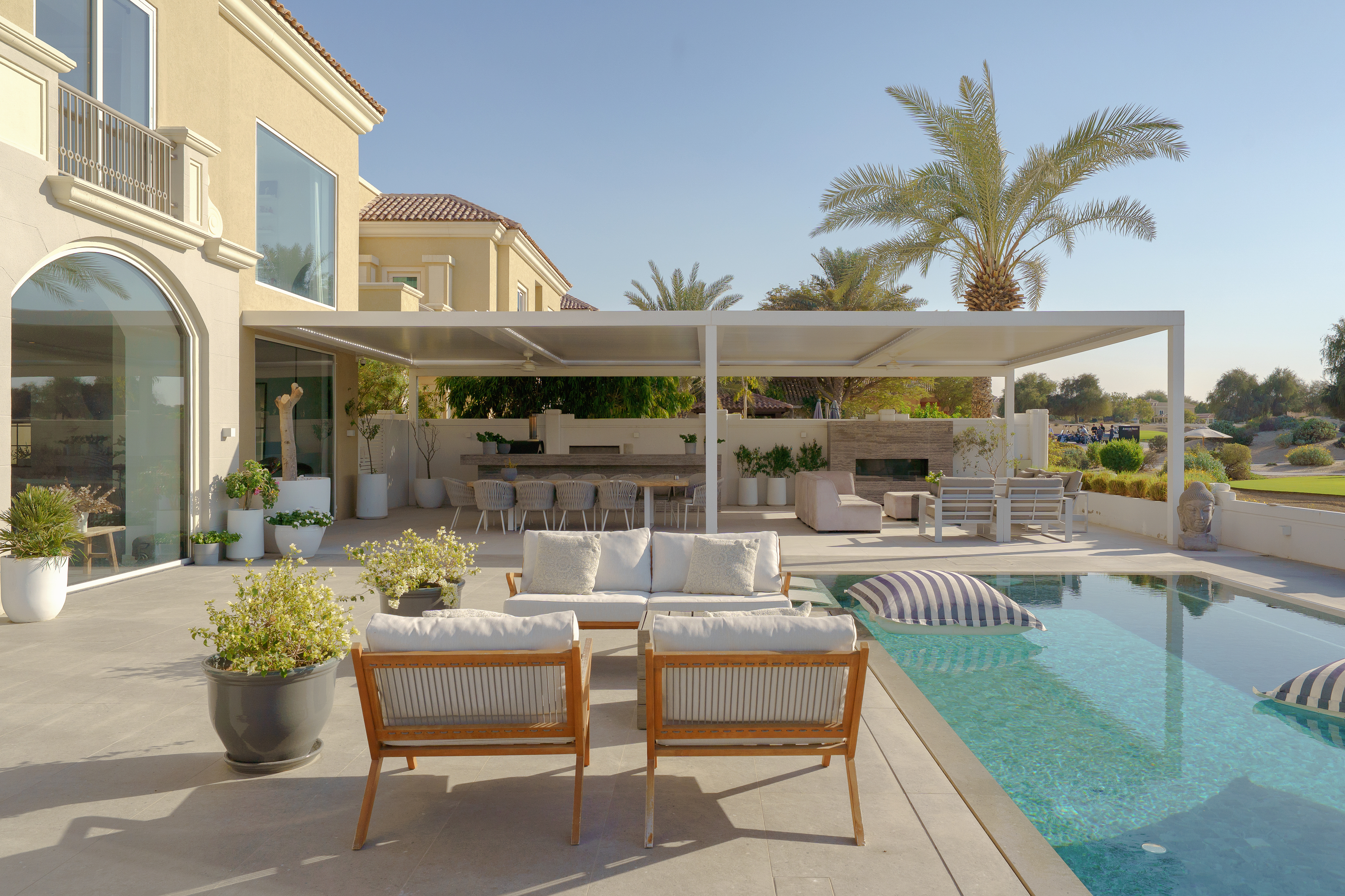 5 Bedrooms Villa in Estella