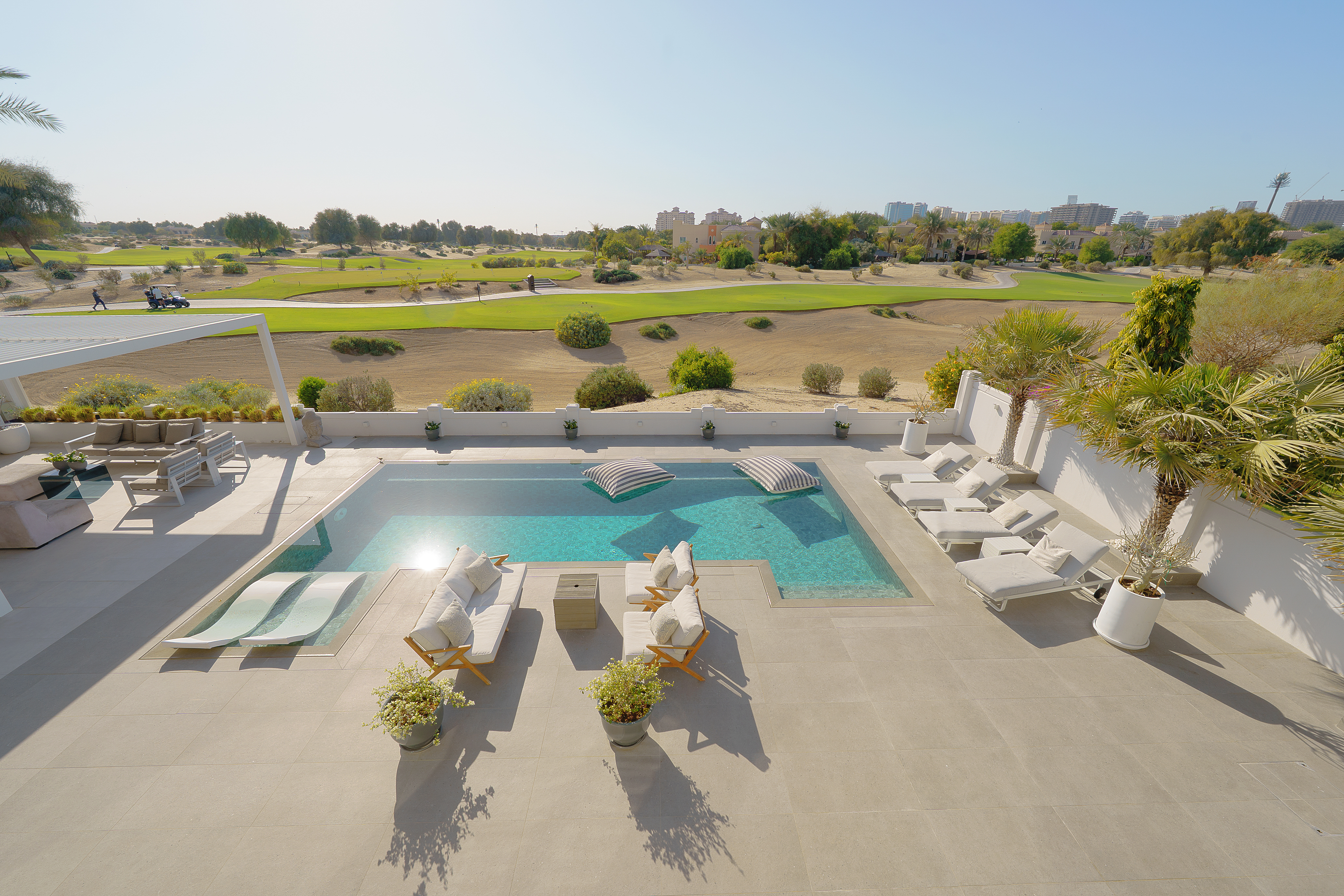 5 Bedrooms Villa in Estella