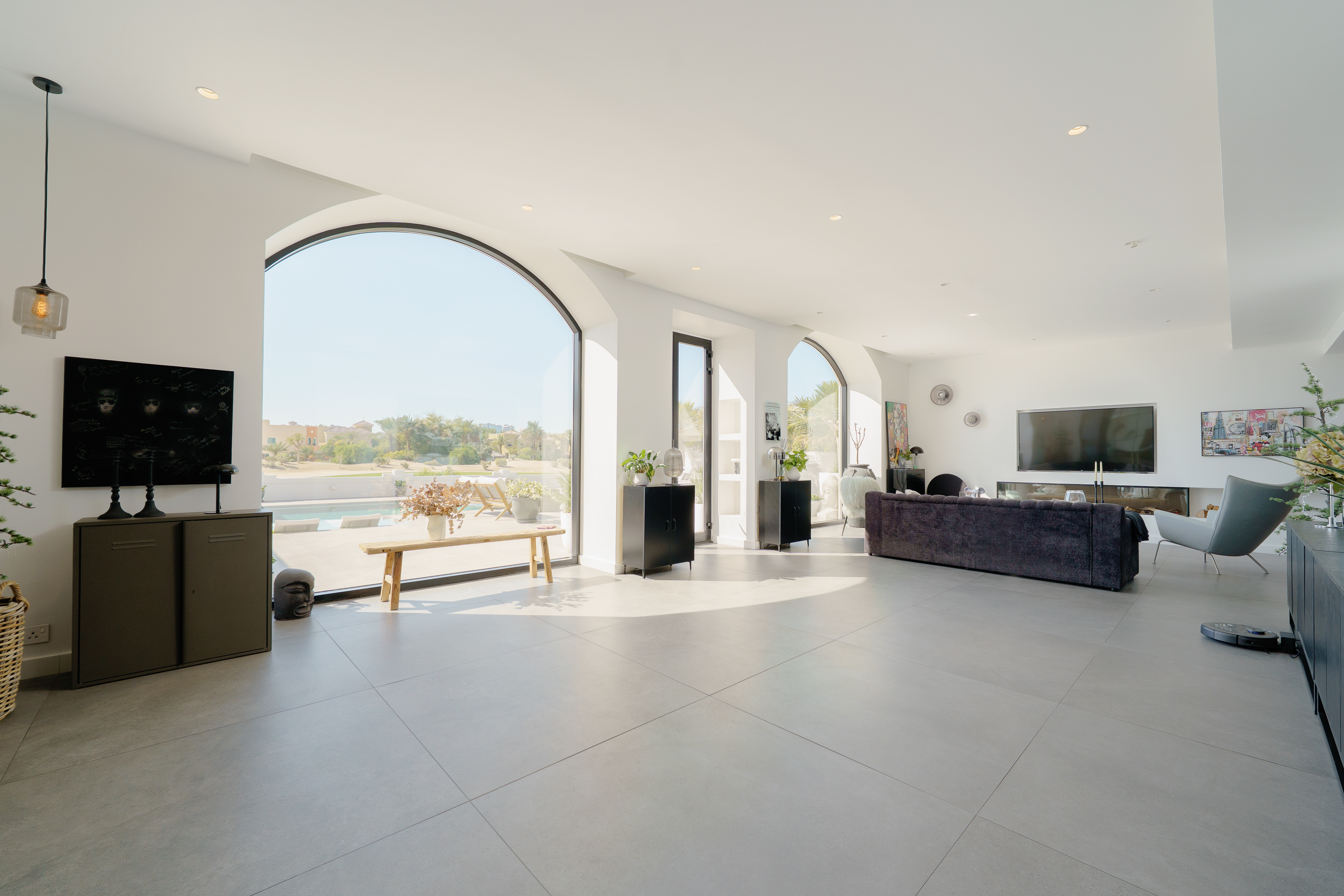 5 Bedrooms Villa in Estella