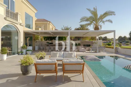 5 Bedrooms Villa in Estella