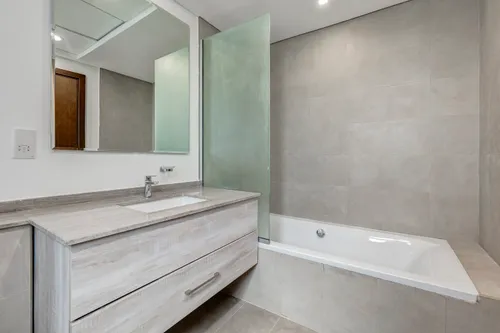 4 Bedrooms Townhouse in Marbella Village