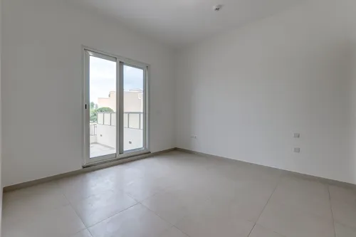 4 Bedrooms Townhouse in Marbella Village