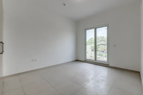 4 Bedrooms Townhouse in Marbella Village