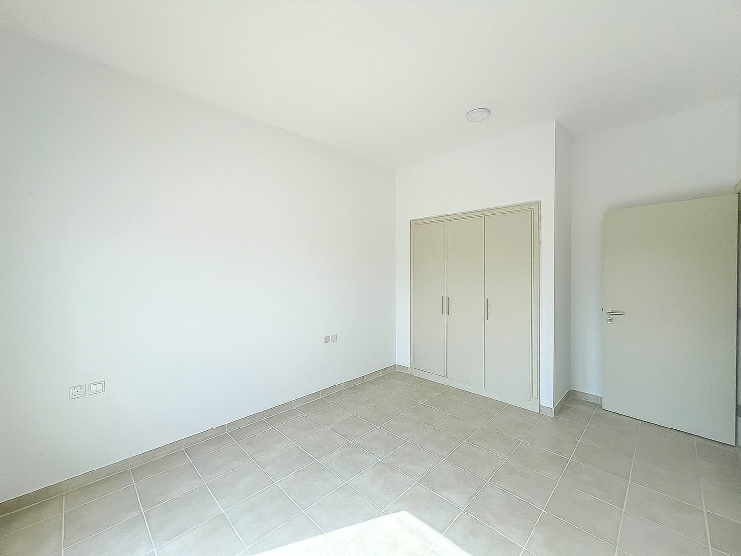 4 Bedrooms Townhouse in Oliva