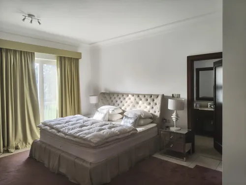 5 Bedrooms Villa in Carmen