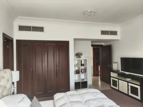 5 Bedrooms Villa in Carmen