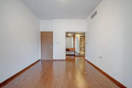 4 Bedrooms Townhouse in Bloomingdale Townhouses