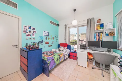 4 Bedrooms Townhouse in Oliva