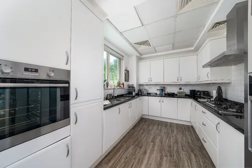 4 Bedrooms Townhouse in Oliva