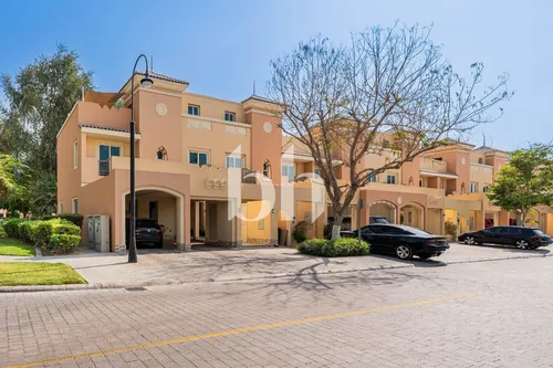 Exclusive | Greenbelt | End Unit