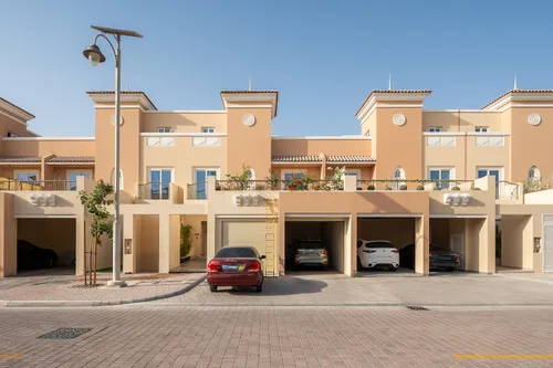4 Bedrooms Townhouse in Marbella Village