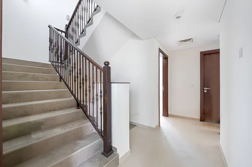4 Bedrooms Townhouse in Marbella Village
