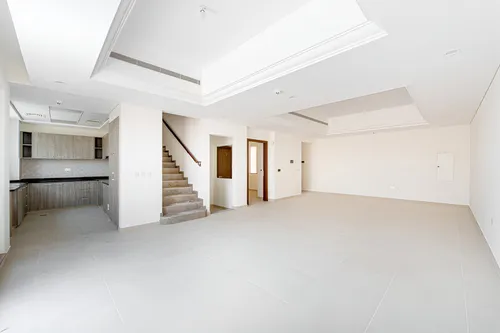 4 Bedrooms Townhouse in Marbella Village