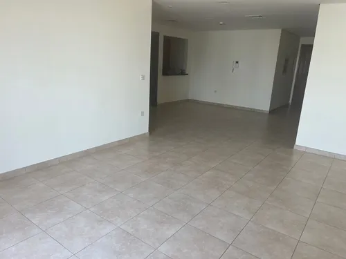 2 Bedrooms Apartment in Venetian