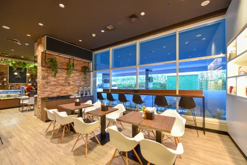 2 Bedrooms Apartment in Treppan Hotel & Suites by Fakhruddin