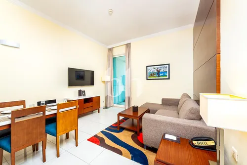 Pay up to 12 Cheques | Bills Included | Serviced