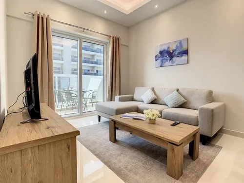 1 Bedroom Apartment in Hera Tower