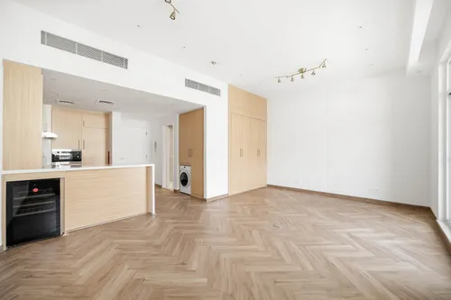  Apartment in Barton House 1