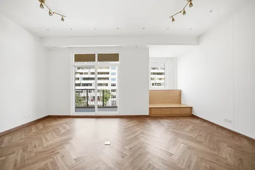  Apartment in Barton House 1