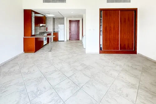  Apartment in Dickens Circus 1