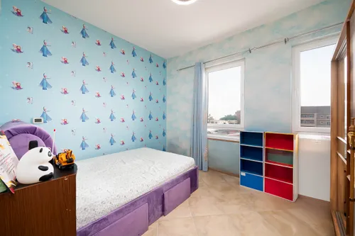 2 Bedrooms Apartment in Dickens Circus 3