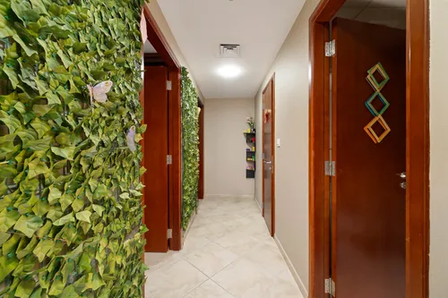 2 Bedrooms Apartment in Dickens Circus 3