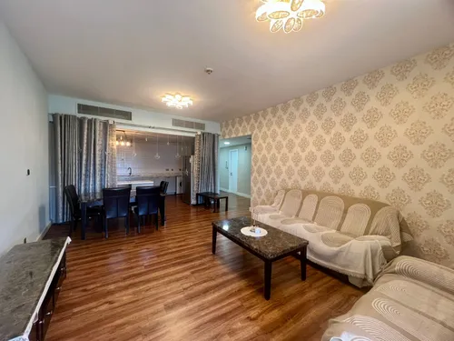 2 Bedrooms Apartment in Dickens Circus 3