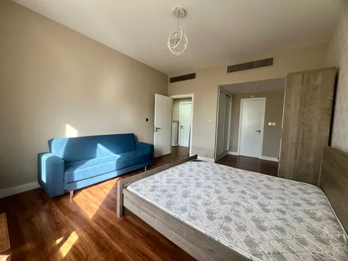 2 Bedrooms Apartment in Dickens Circus 3