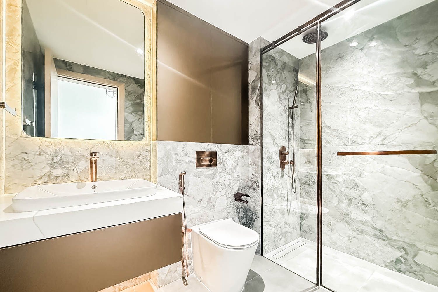 3 Bedrooms Apartment in AURA by Grovy