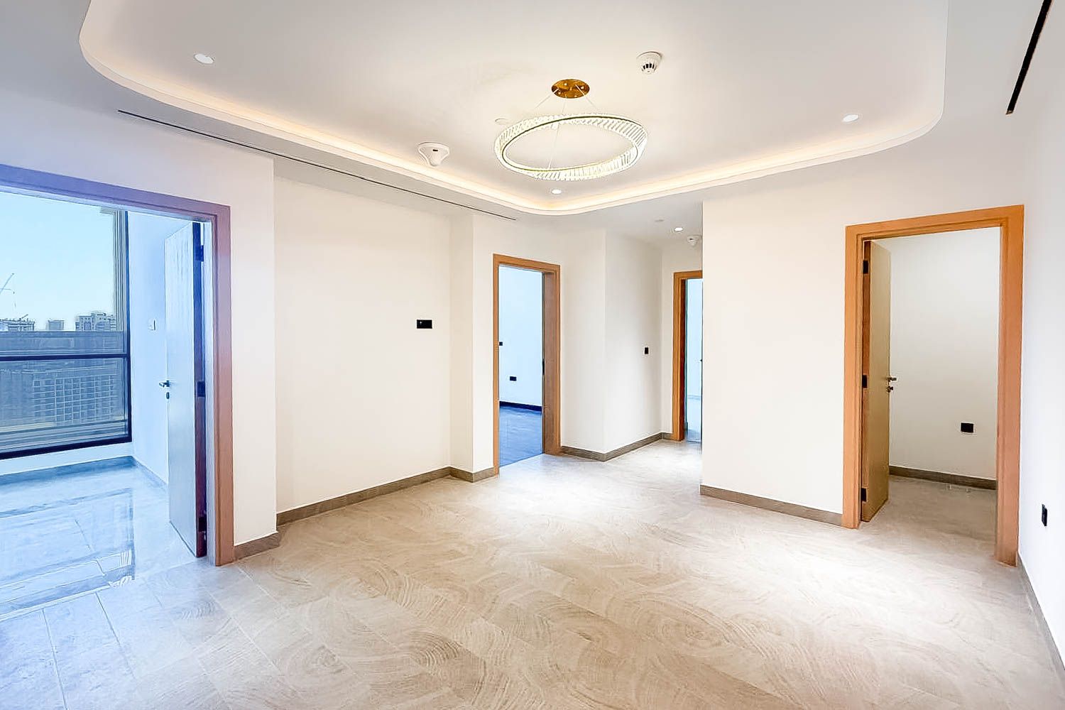 3 Bedrooms Apartment in AURA by Grovy